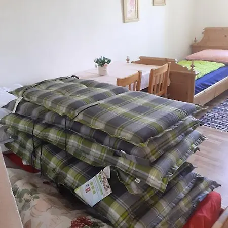 Trebonsko Nyaraló *